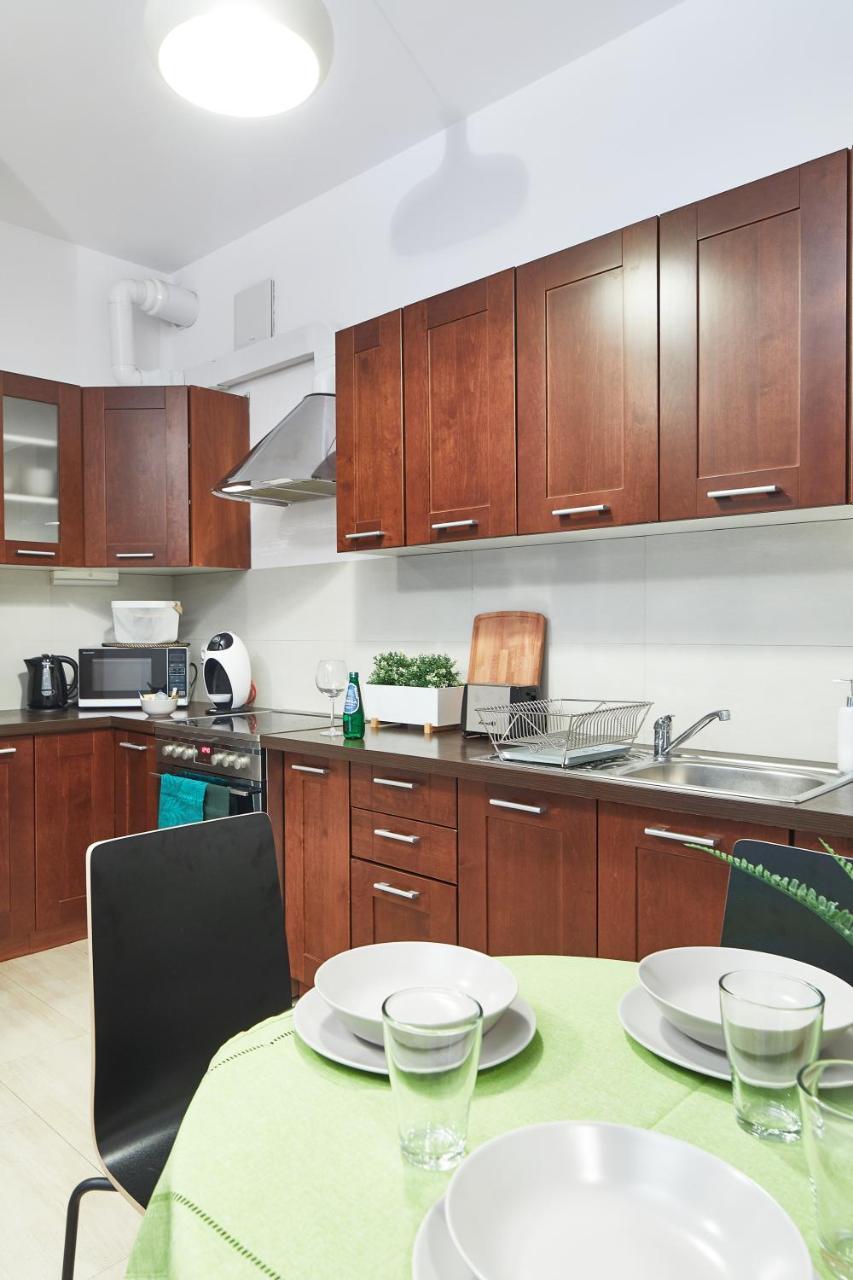 Zoliborz Green Garden Apartment Варшава Екстер'єр фото