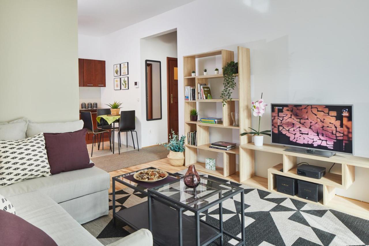 Zoliborz Green Garden Apartment Варшава Екстер'єр фото