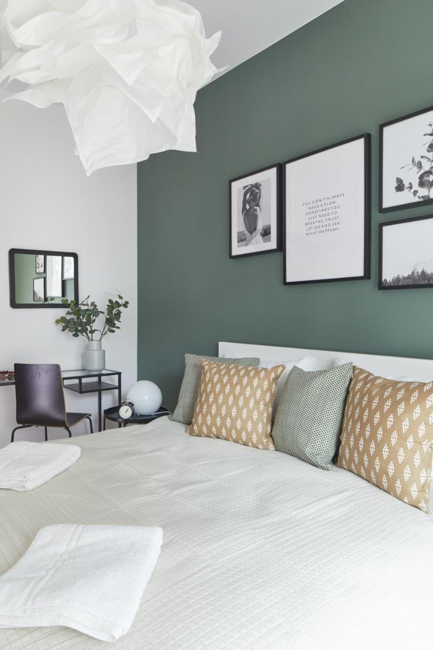 Zoliborz Green Garden Apartment Варшава Екстер'єр фото